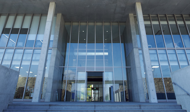 IPU・環太平洋大学 のびやかで美しく快適な創造空間「PHILOSOPHIA」